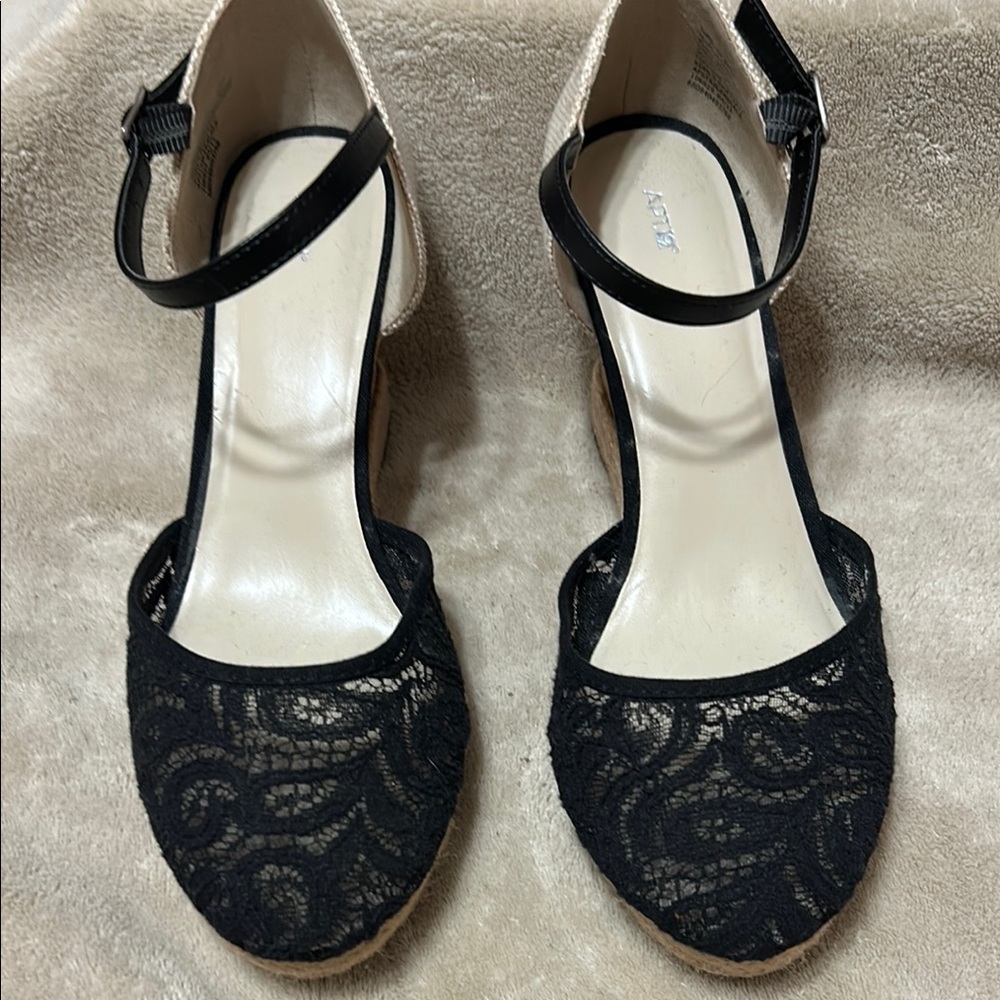 Apt. 9 Black Espadrilles with Delicate Ankle Straps